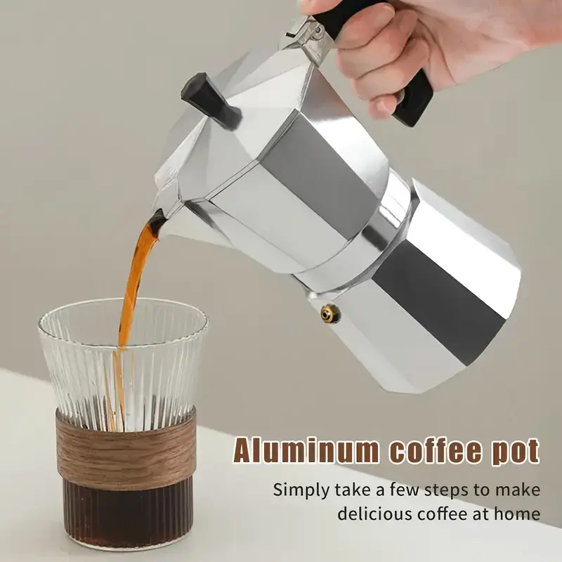Klassieke aluminium moka pot 5 - Coffee Equipment For Camping recensie en prijs